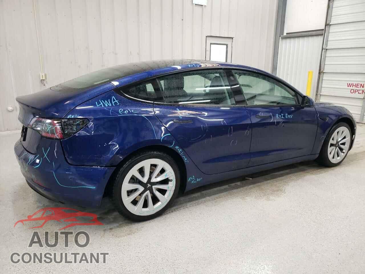 TESLA MODEL 3 2022 - 5YJ3E1EA7NF289523