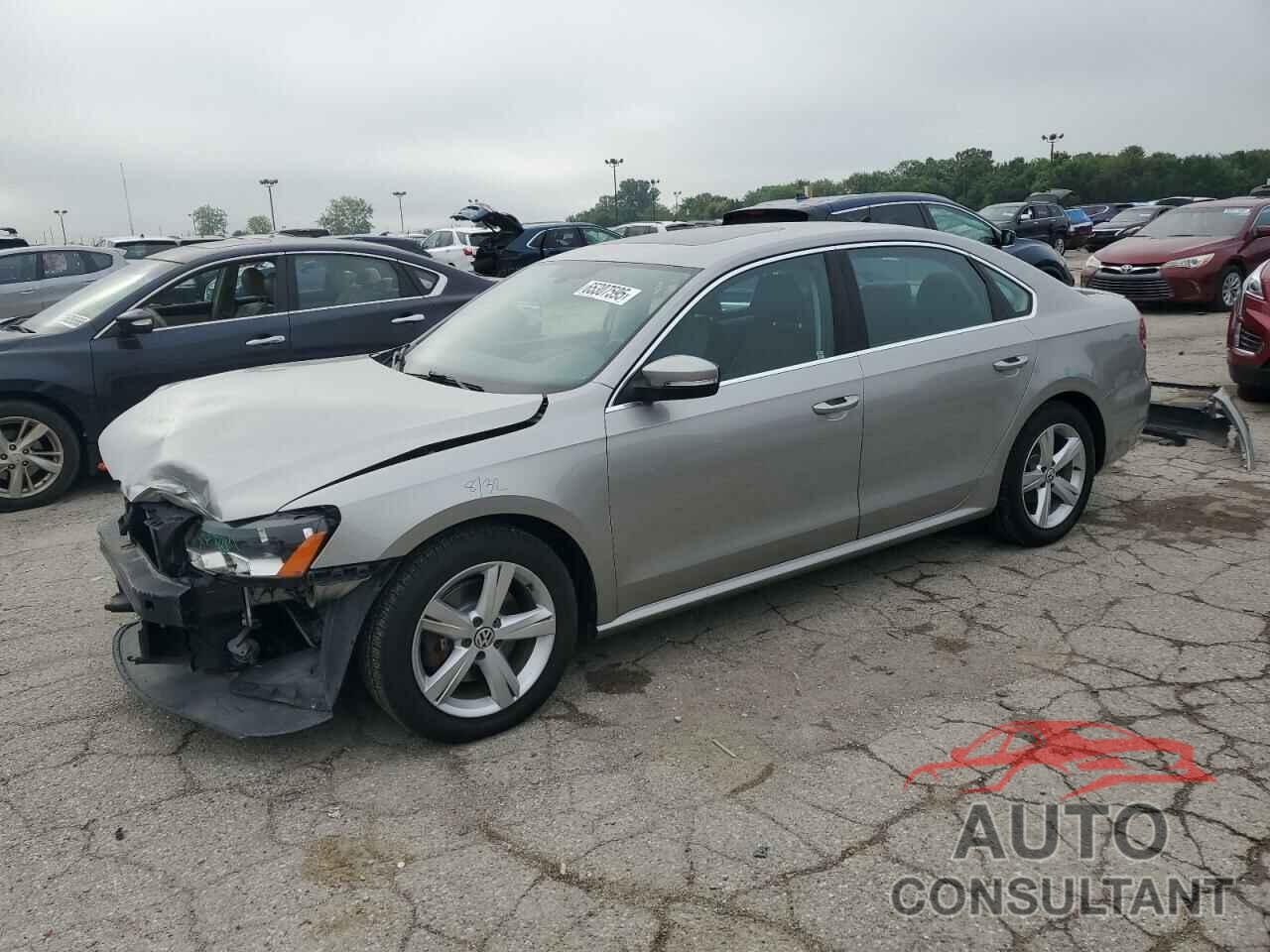 VOLKSWAGEN PASSAT 2013 - 1VWBP7A36DC041806