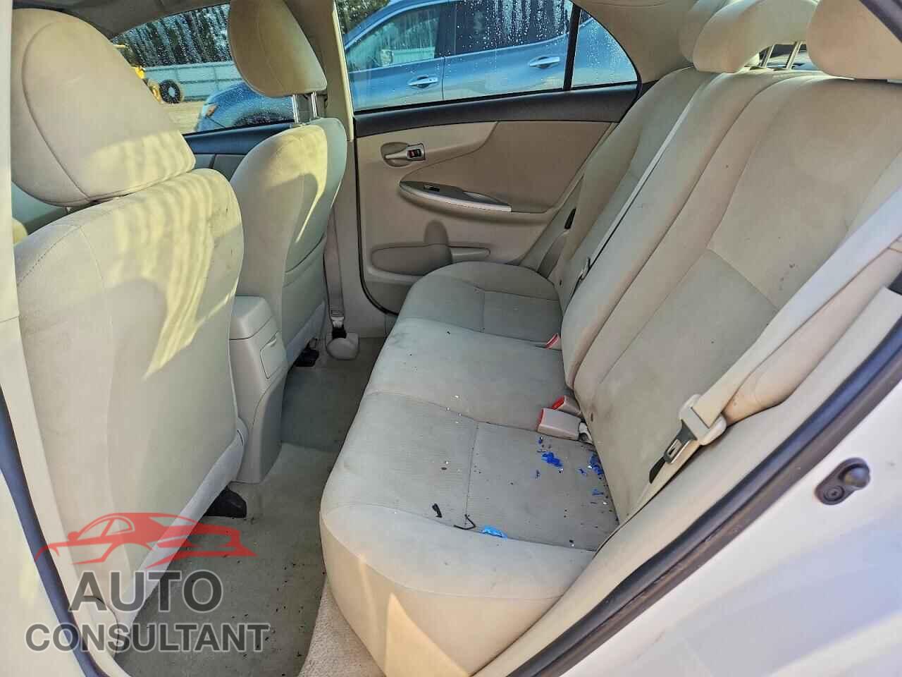 TOYOTA COROLLA 2013 - 2T1BU4EEXDC043894