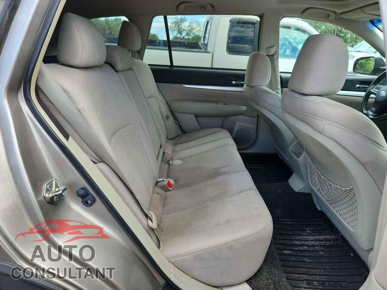 SUBARU OUTBACK 2014 - 4S4BRBDCXE3221900