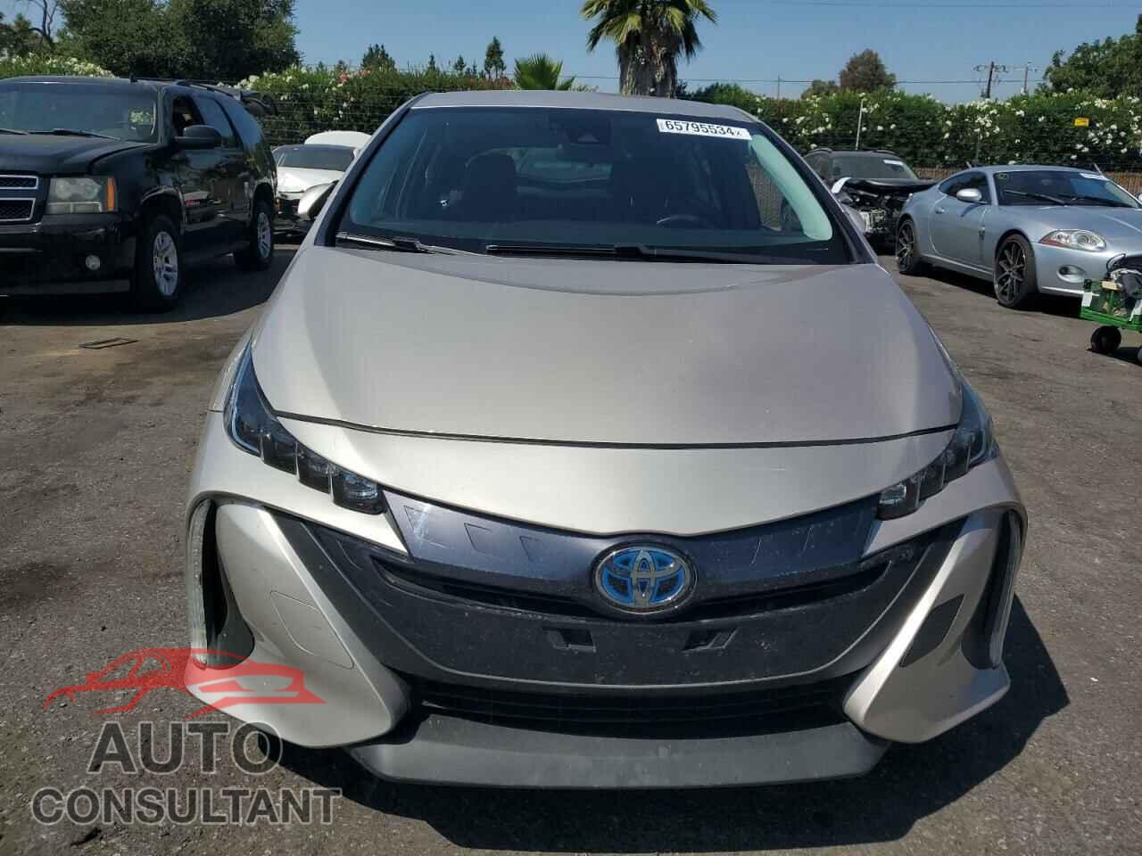 TOYOTA PRIUS 2017 - JTDKARFP5H3035657