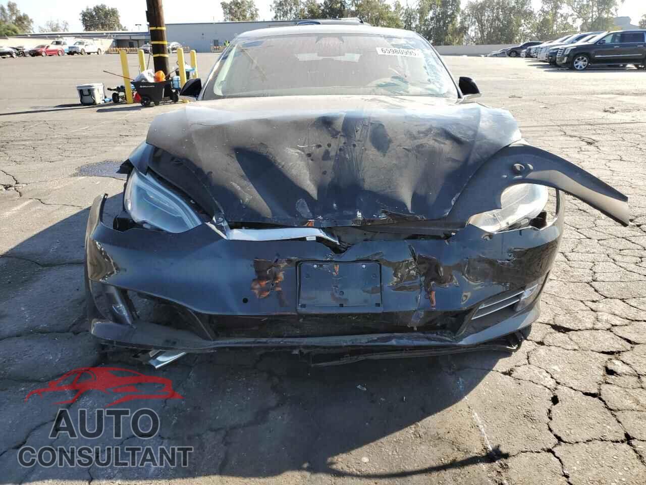 TESLA MODEL S 2017 - 5YJSA1E29HF201043