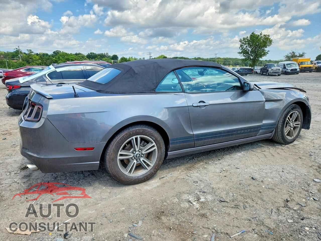 FORD MUSTANG 2013 - 1ZVBP8EM6D5227200