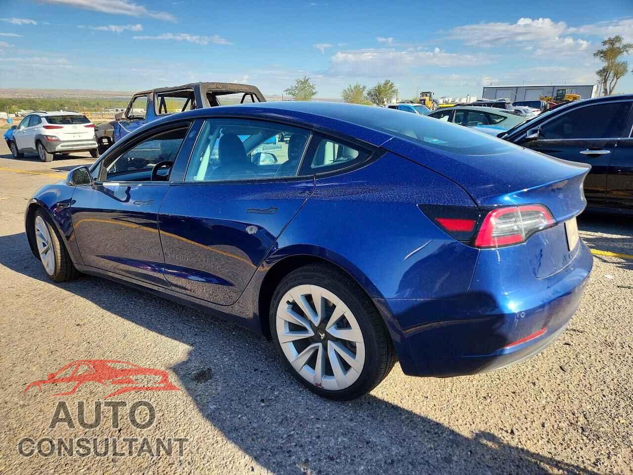 TESLA MODEL 3 2021 - 5YJ3E1EA5MF052852