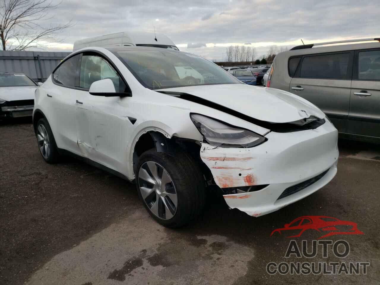TESLA MODEL Y 2021 - 5YJYGDED3MF119489