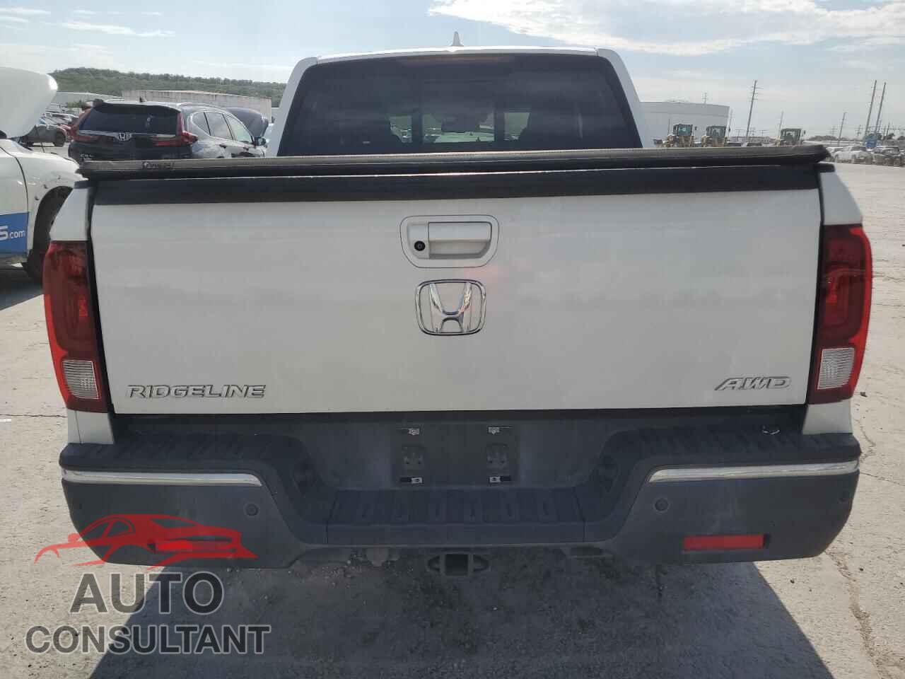 HONDA RIDGELINE 2017 - 5FPYK3F75HB031803
