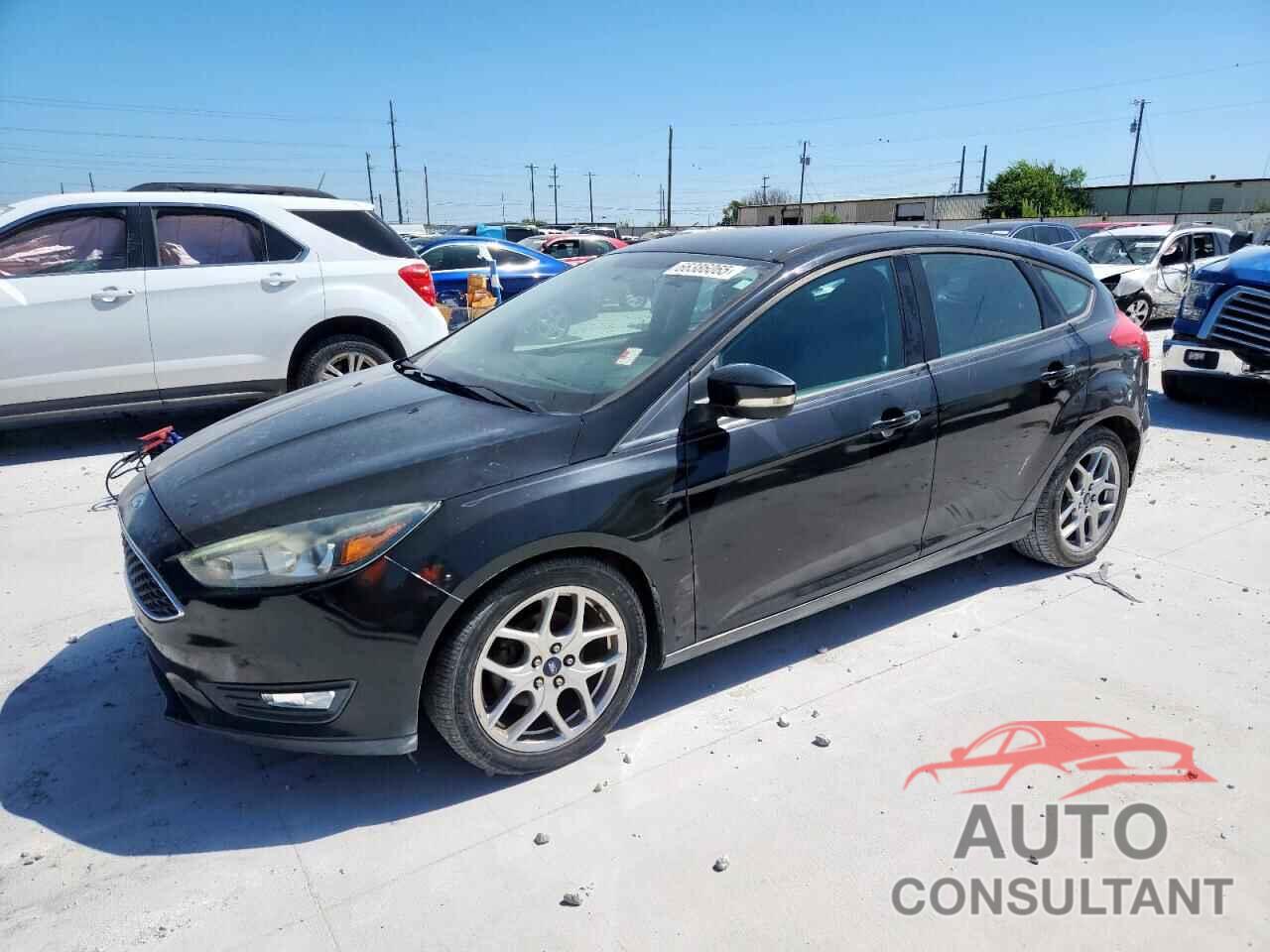 FORD FOCUS 2015 - 1FADP3K29FL326521