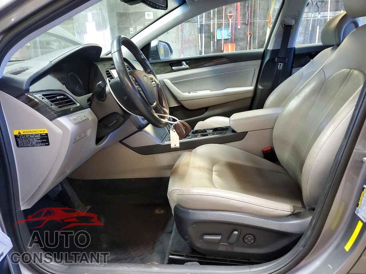 HYUNDAI SONATA 2017 - KMHE54L26HA072804