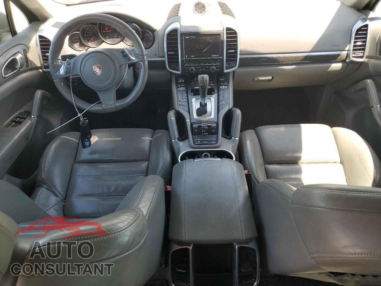 PORSCHE CAYENNE 2013 - WP1AF2A22DLA26505