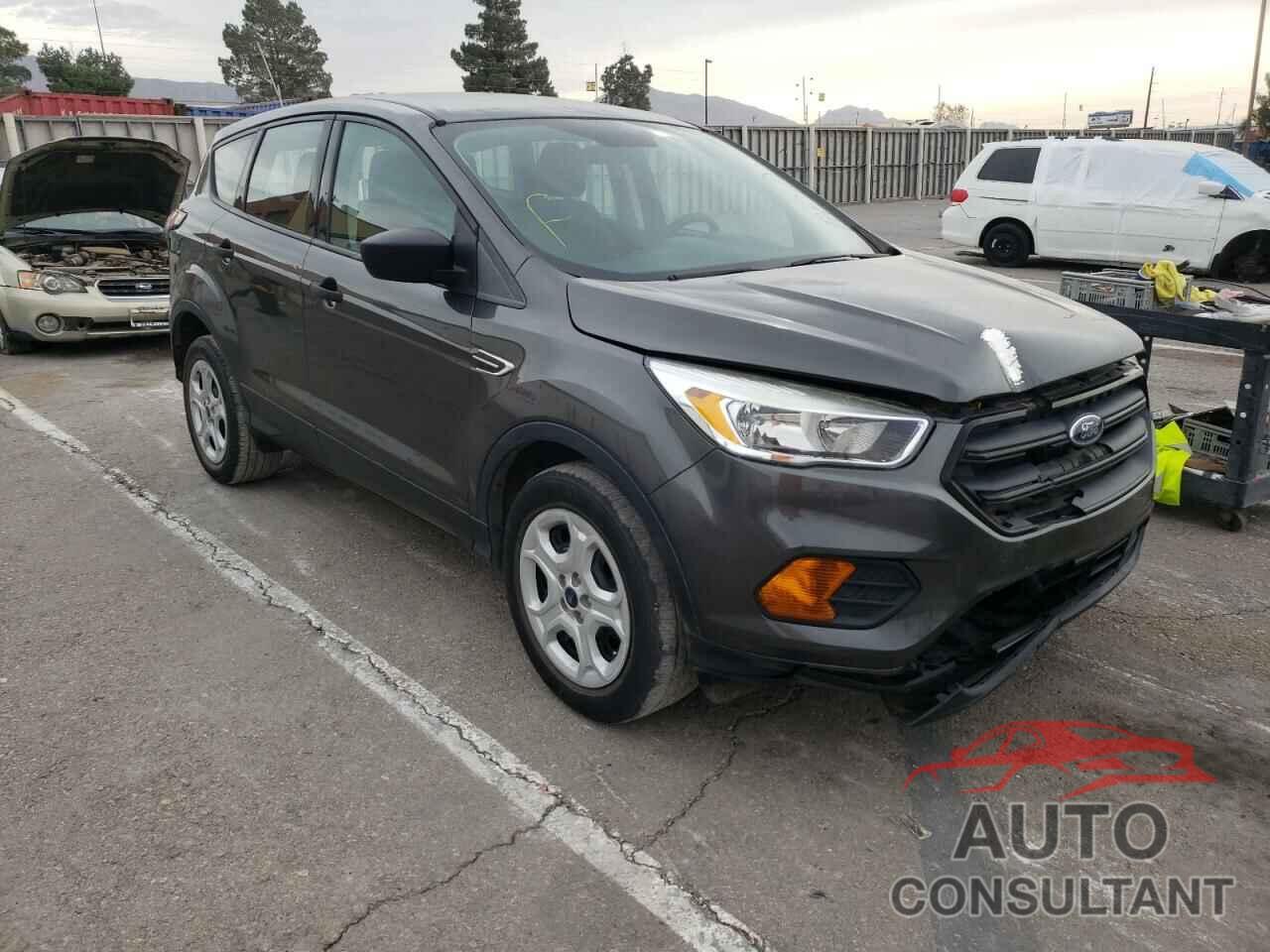 FORD ESCAPE 2017 - 1FMCU0F78HUE36164