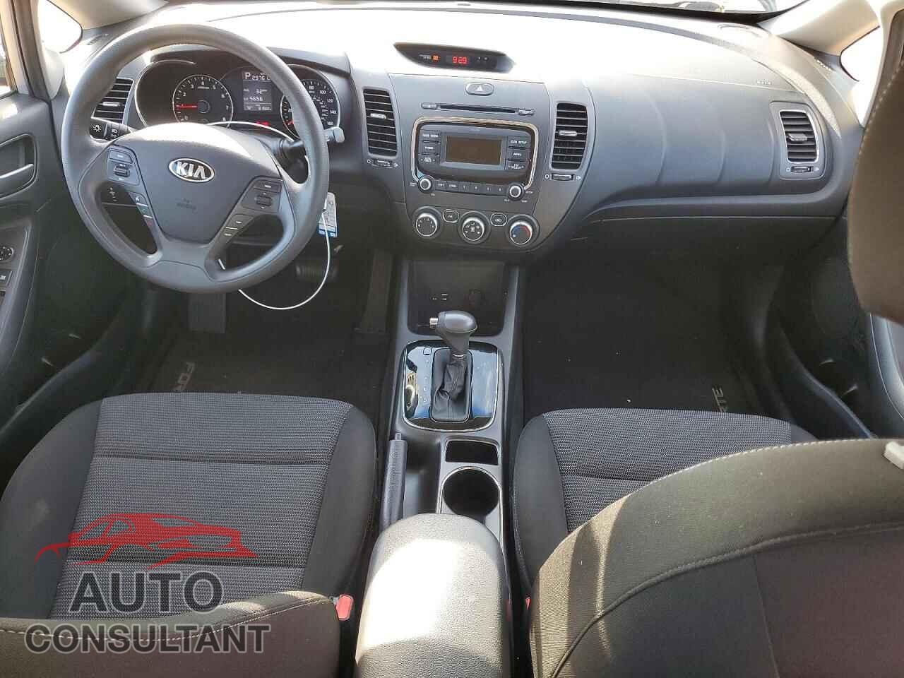 KIA FORTE 2017 - 3KPFK4A78HE096499