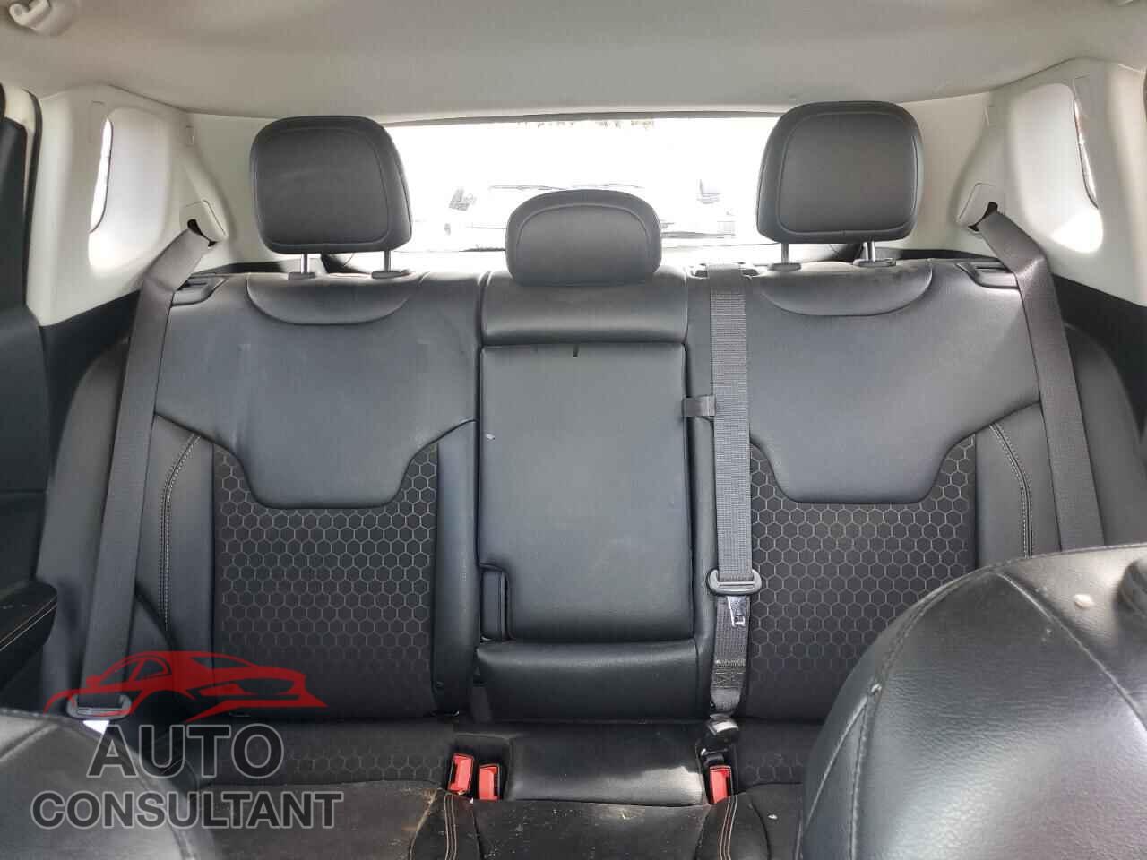 JEEP COMPASS 2021 - 3C4NJDBB4MT524656