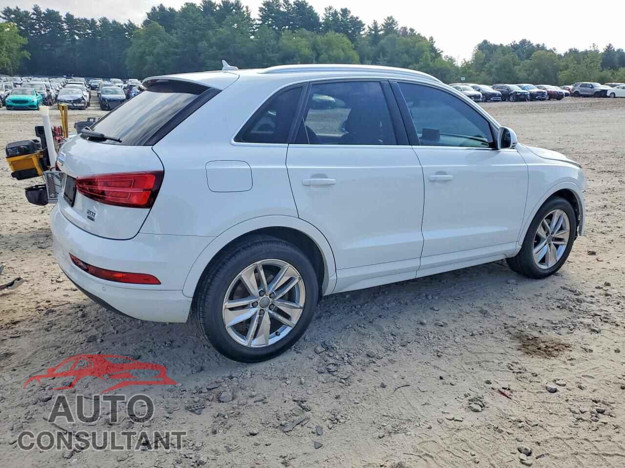 AUDI Q3 2016 - WA1EFCFS4GR021836