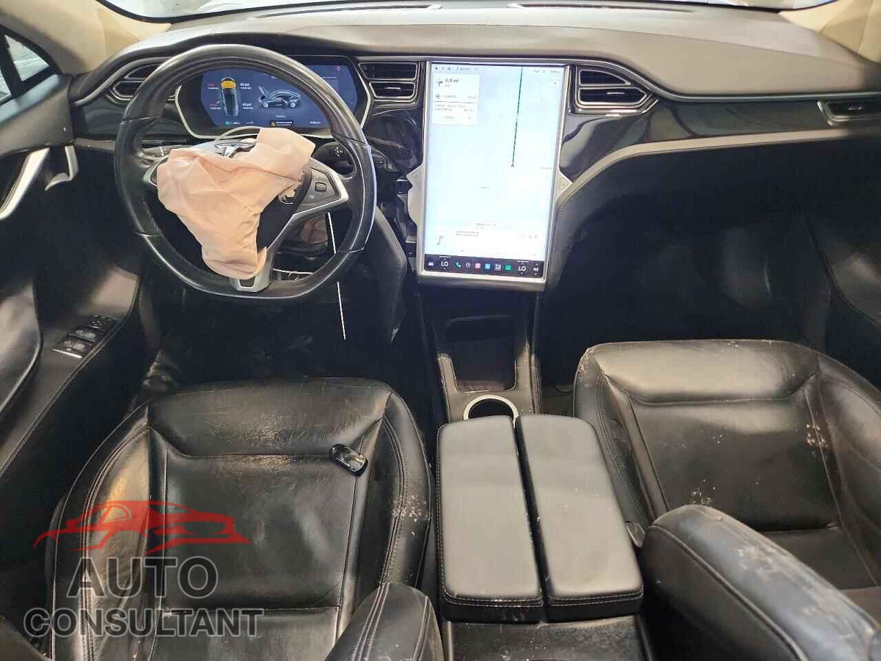TESLA MODEL S 2015 - 5YJSA1E28FF119902