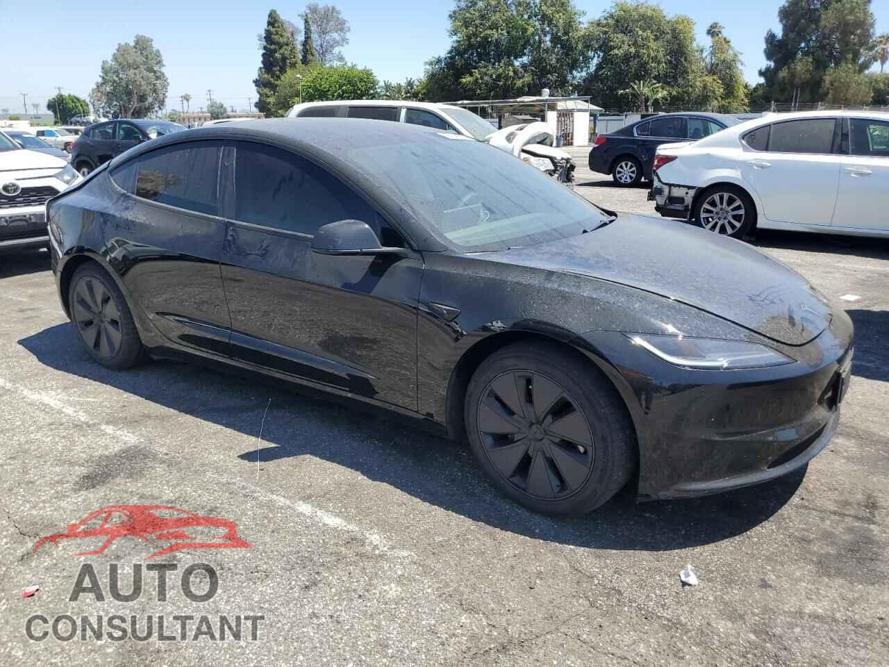 TESLA MODEL 3 2024 - 5YJ3E1EA4RF732278