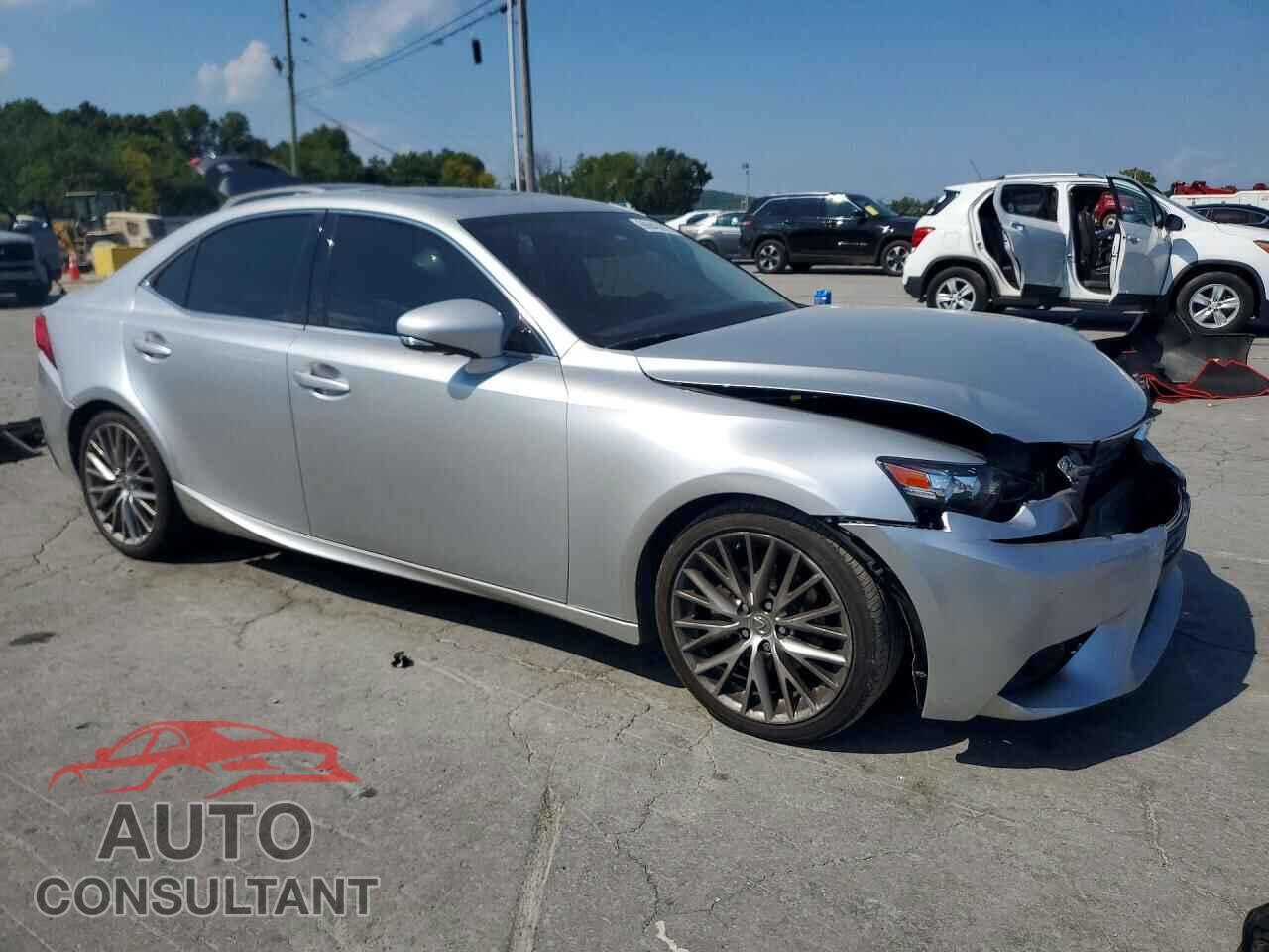 LEXUS IS 2015 - JTHCF1D23F5028849