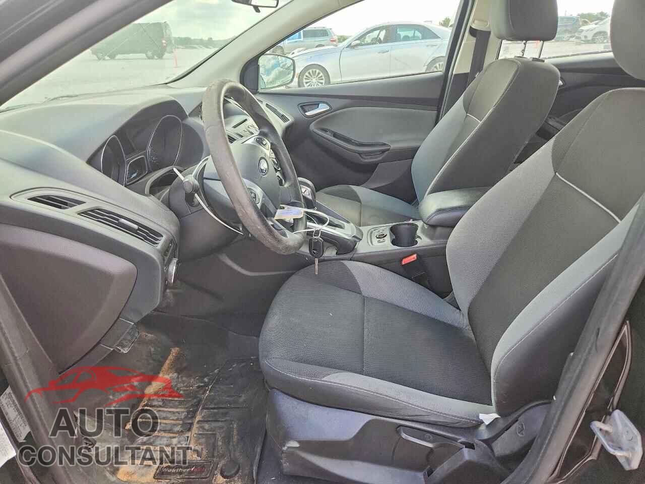 FORD FOCUS 2014 - 1FADP3F25EL153444