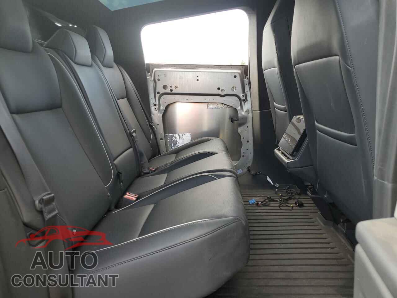 TESLA CYBERTRUCK 2024 - 7G2CEHED6RA021355