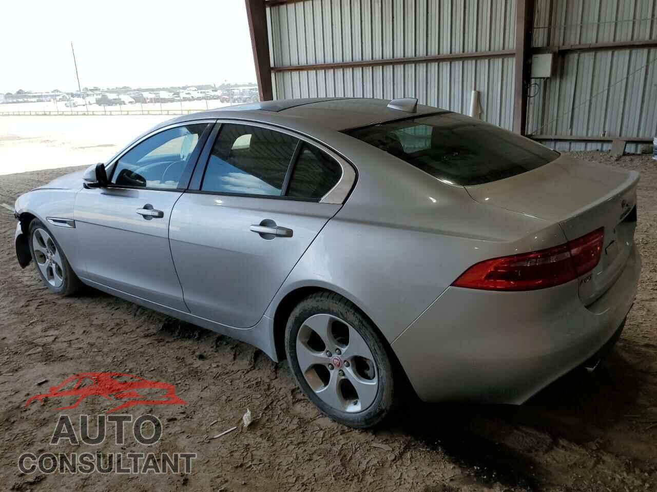 JAGUAR XE 2017 - SAJAR4BG3HA963221