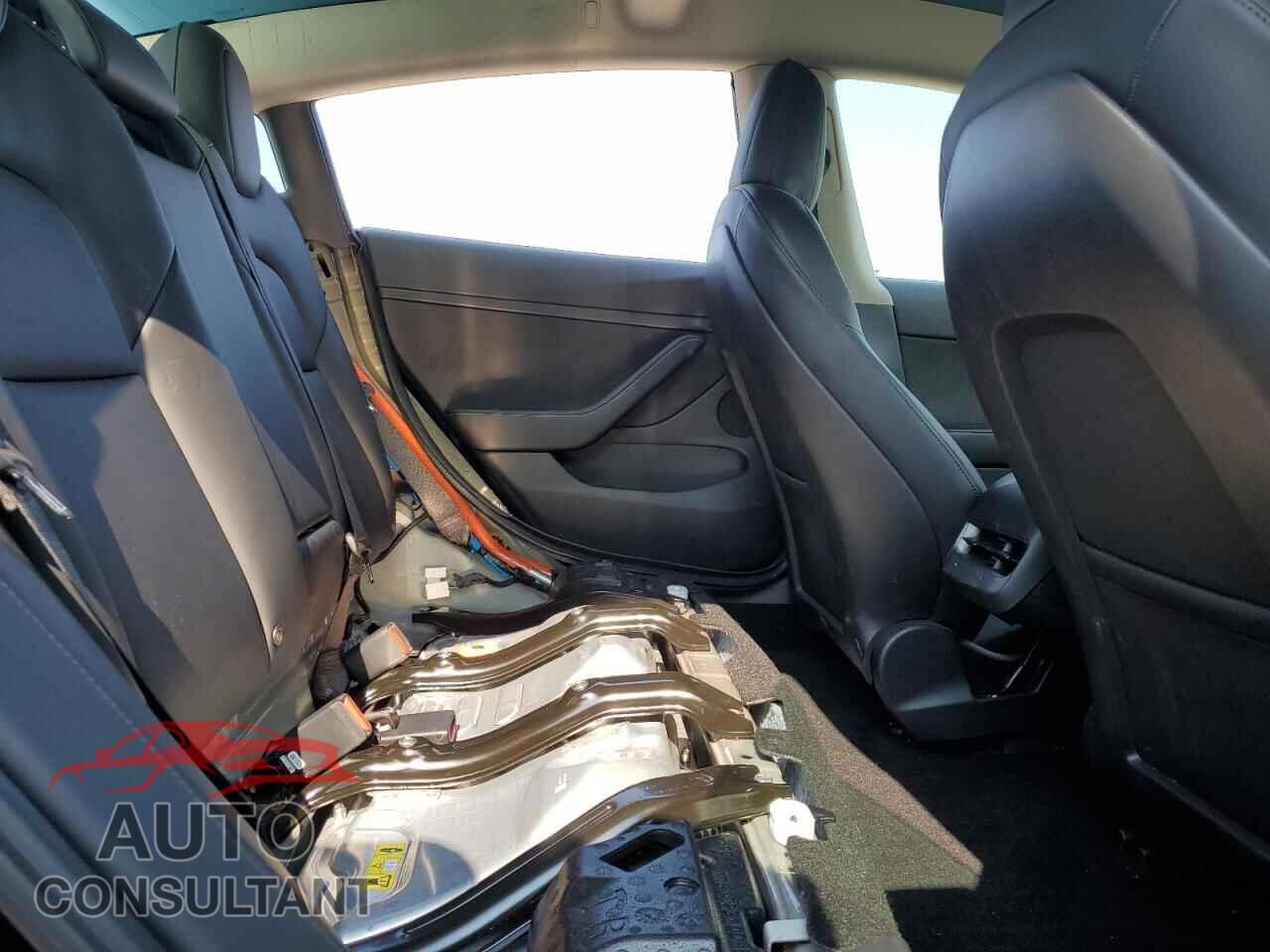 TESLA MODEL 3 2023 - 5YJ3E1EAXPF383480