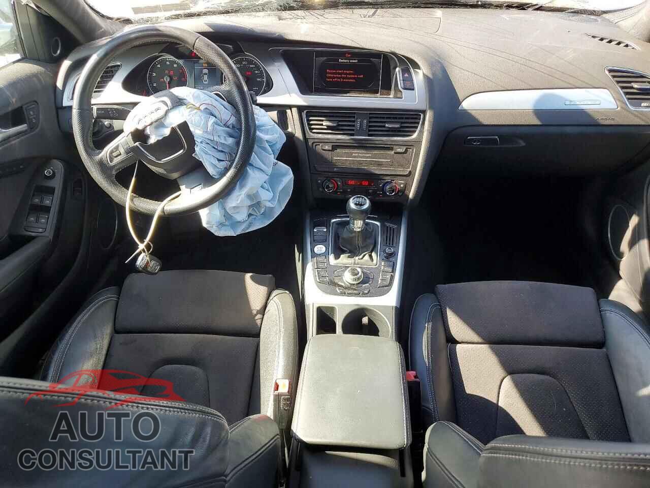 AUDI A4 2011 - WAUMFAFL2BN007655