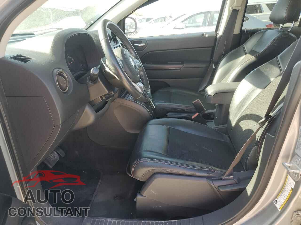 JEEP COMPASS 2017 - 1C4NJCBB7HD117775