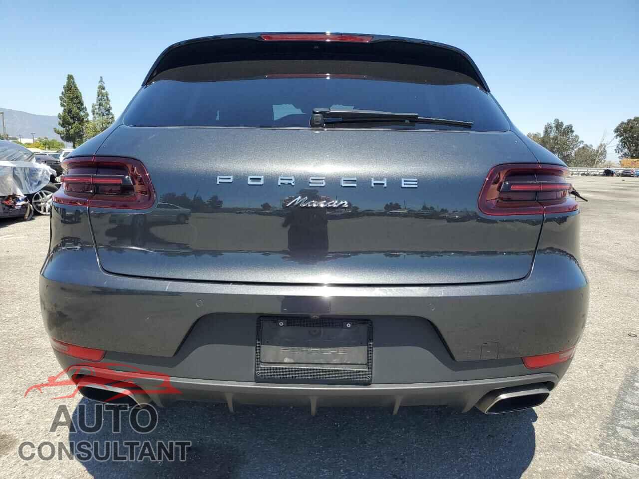 PORSCHE MACAN 2018 - WP1AA2A59JLB09143