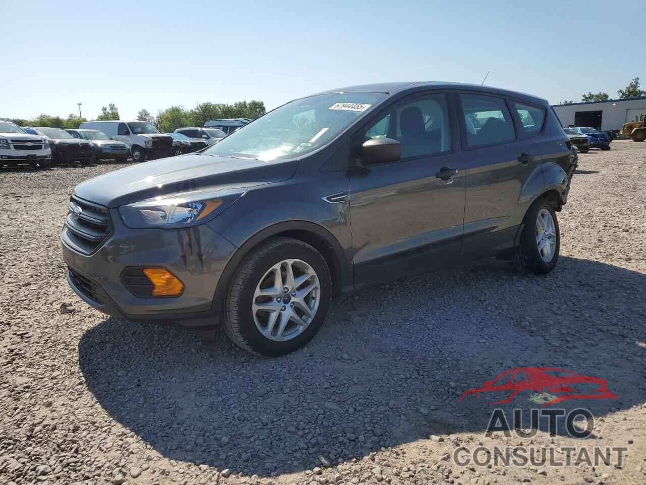 FORD ESCAPE 2018 - 1FMCU0F76JUD30172