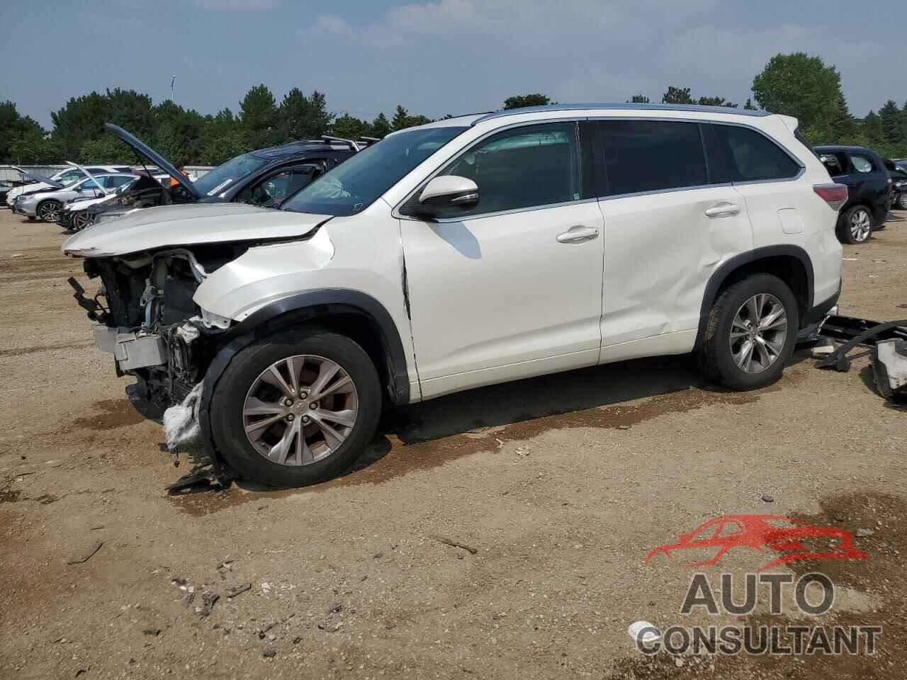 TOYOTA HIGHLANDER 2015 - 5TDKKRFH0FS060080