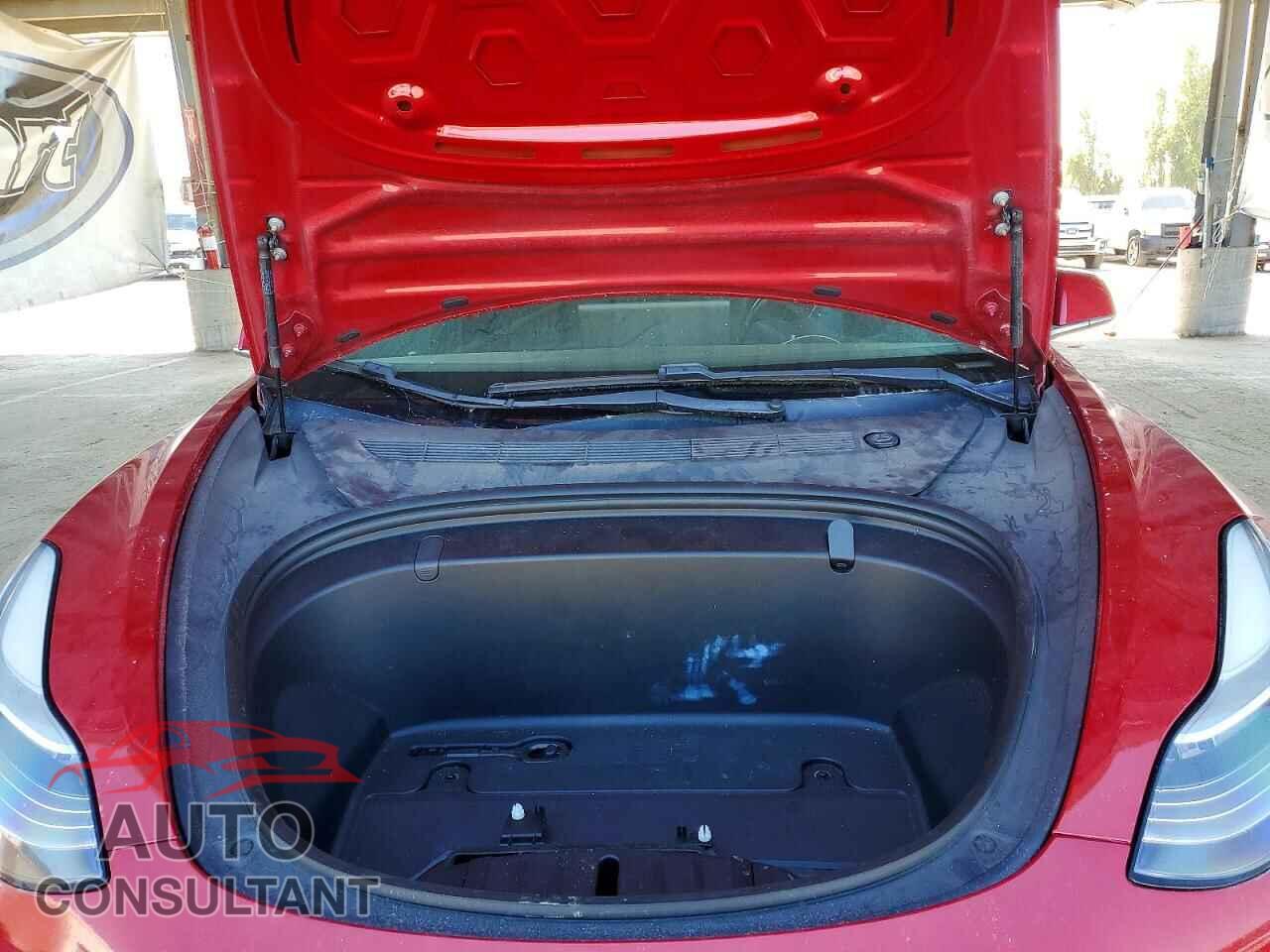 TESLA MODEL 3 2019 - 5YJ3E1EA5KF396517