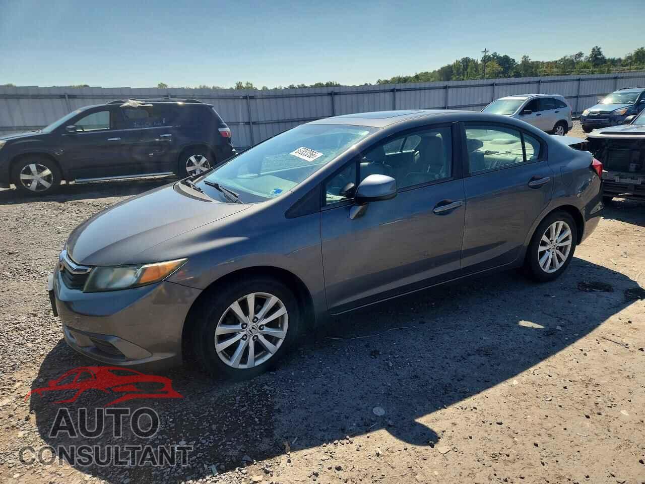HONDA CIVIC 2012 - 2HGFB2F95CH545263
