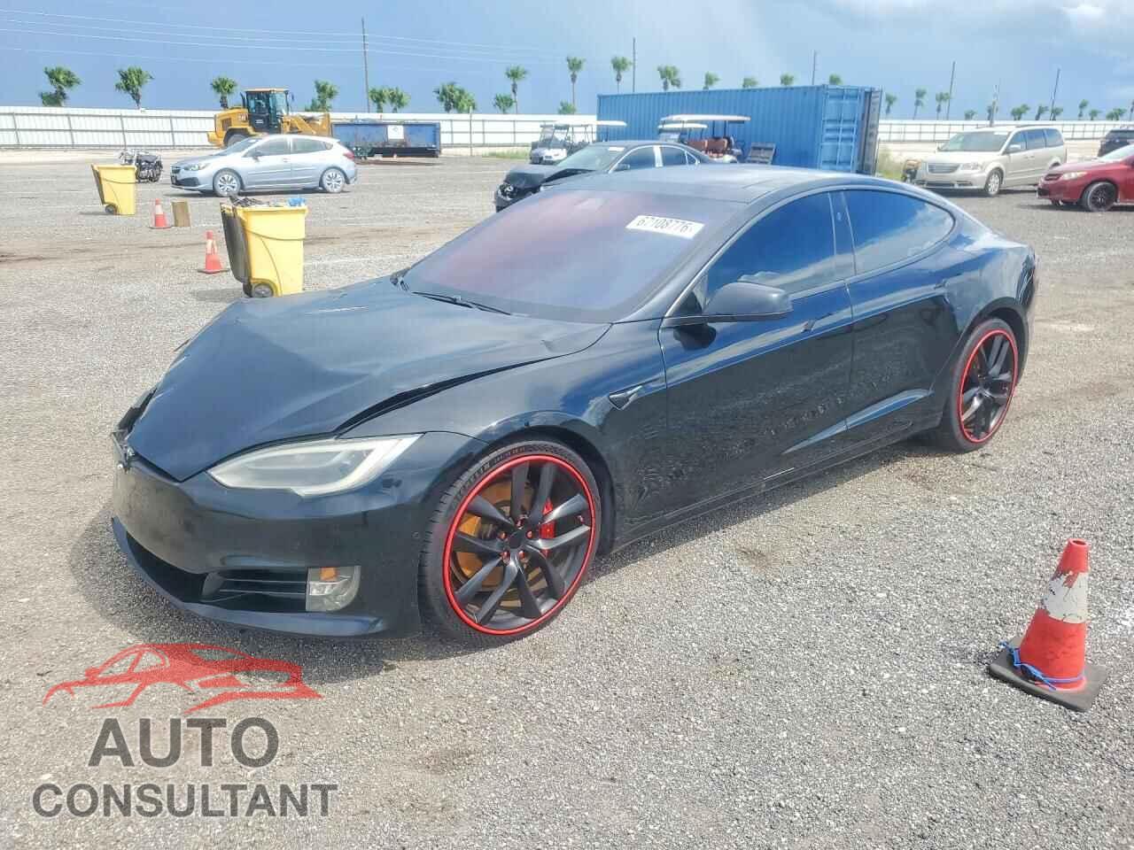 TESLA MODEL S 2017 - 5YJSA1E47HF200717