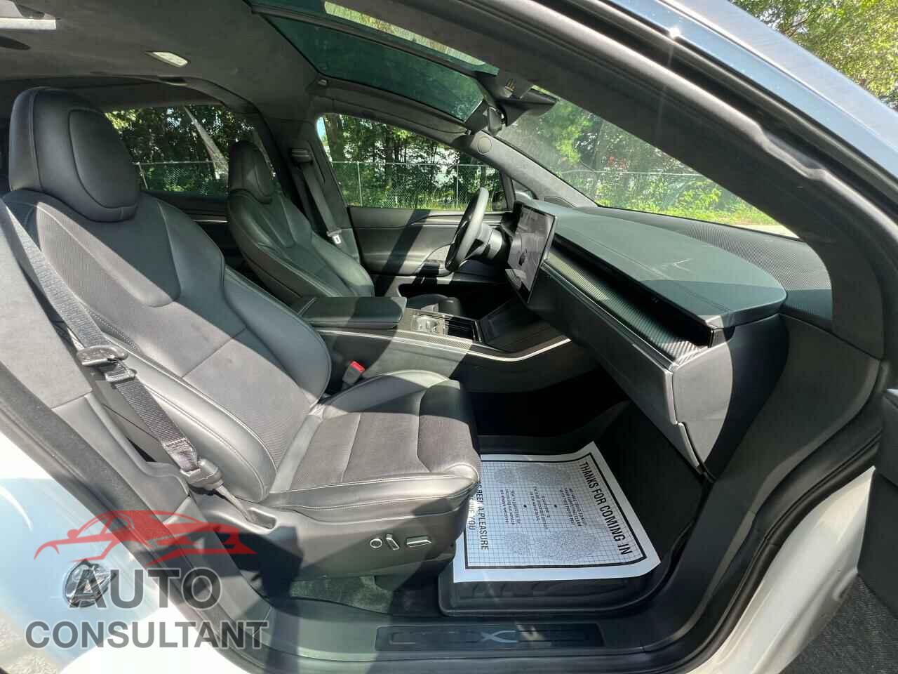 TESLA MODEL X 2022 - 7SAXCBE6XNF339925