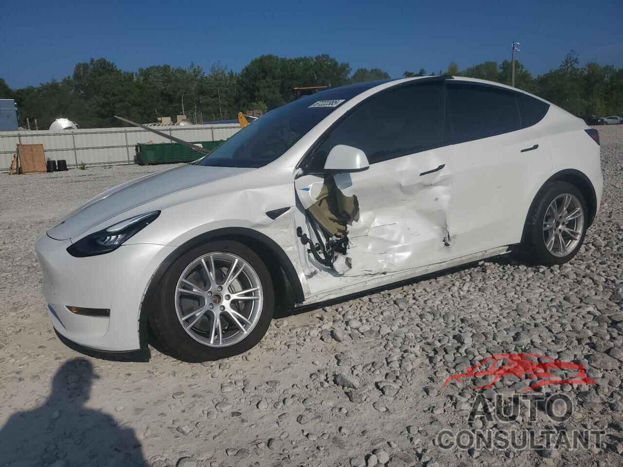 TESLA MODEL Y 2023 - 7SAYGDEE6PA091684