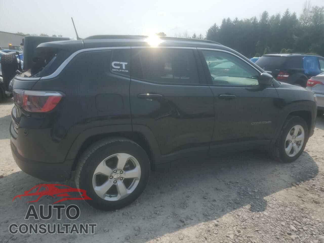 JEEP COMPASS 2019 - 3C4NJDBB2KT748604