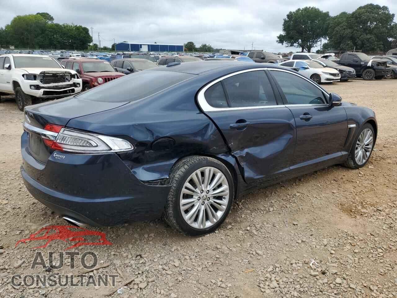 JAGUAR XF 2012 - SAJWA0HB2CLS53662