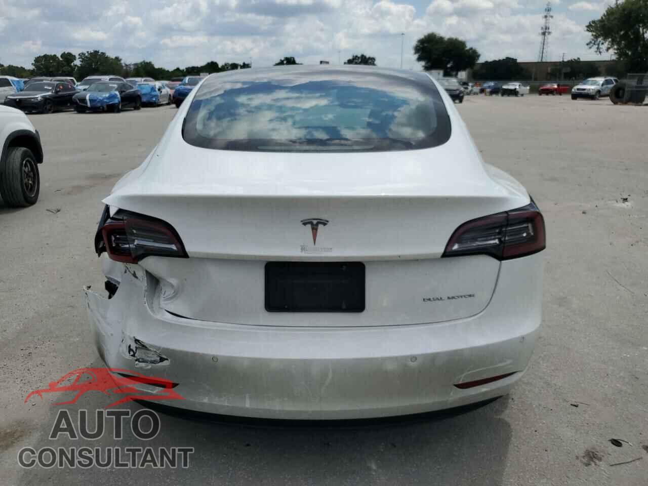 TESLA MODEL 3 2021 - 5YJ3E1EB3MF974514