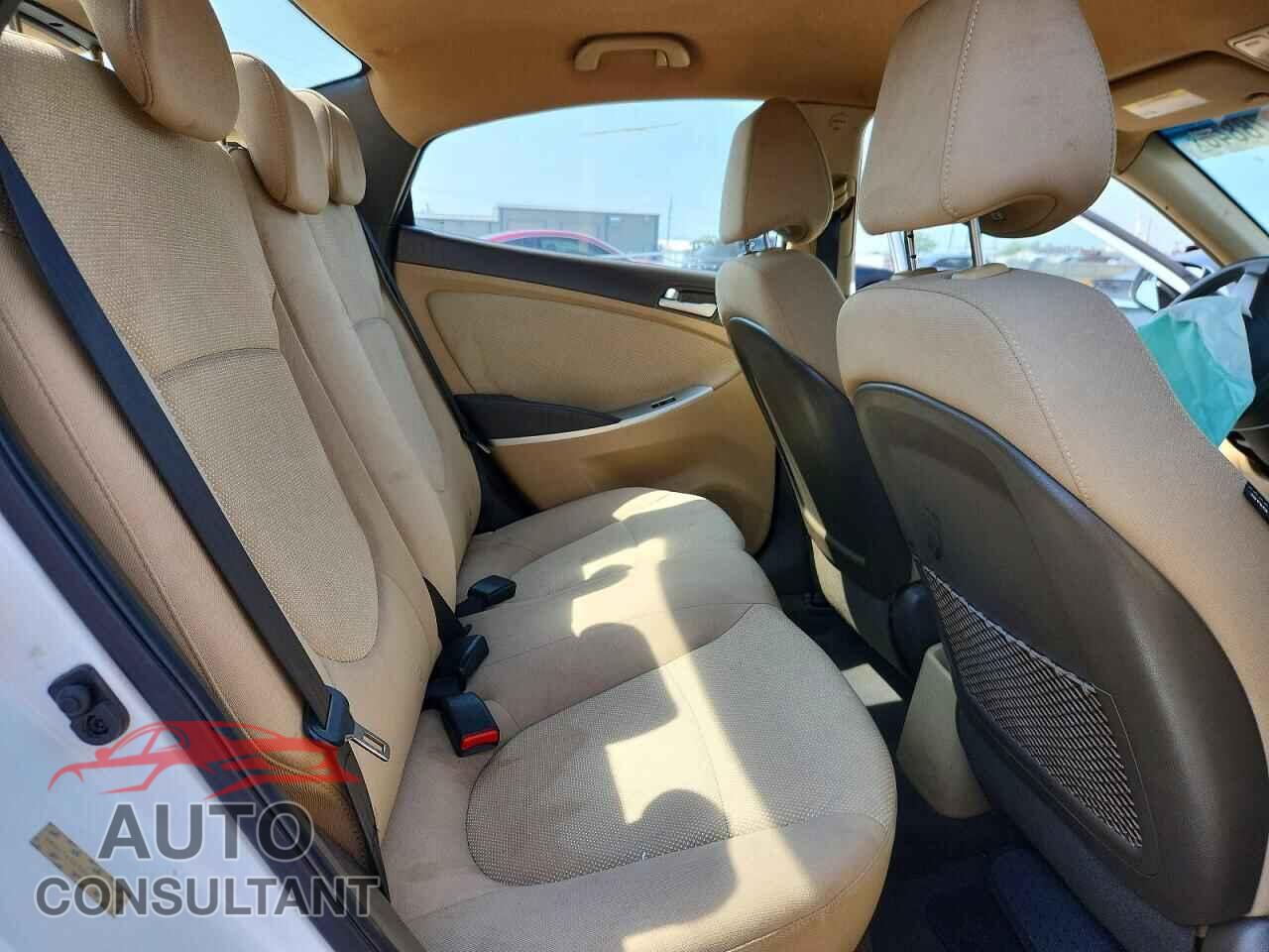 HYUNDAI ACCENT 2014 - KMHCT4AE3EU683233