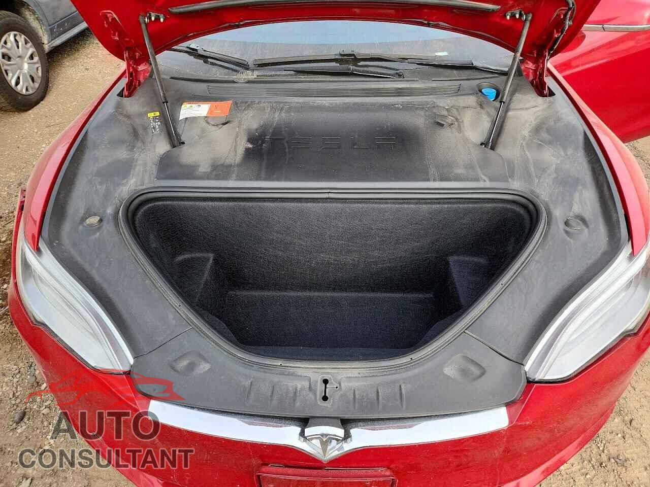 TESLA MODEL S 2018 - 5YJSA1E21JF265857