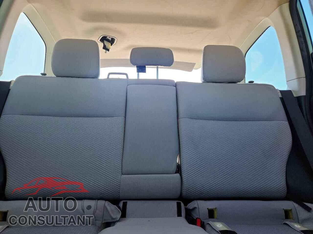 SUBARU FORESTER 2017 - JF2SJAGC4HH591458