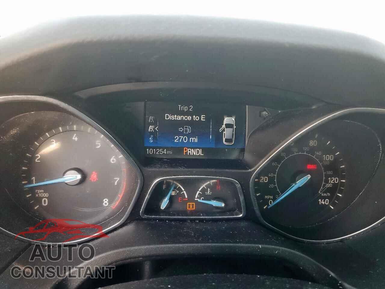 FORD FOCUS 2017 - 1FADP3E26HL307567