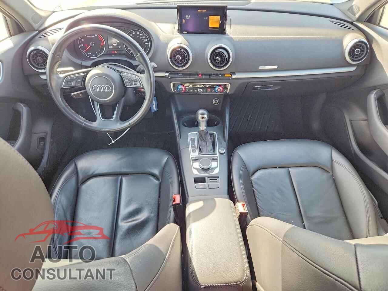AUDI A3 2017 - WAUAUGFF6H1027381