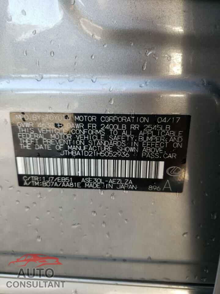 LEXUS IS 2017 - JTHBA1D21H5052936