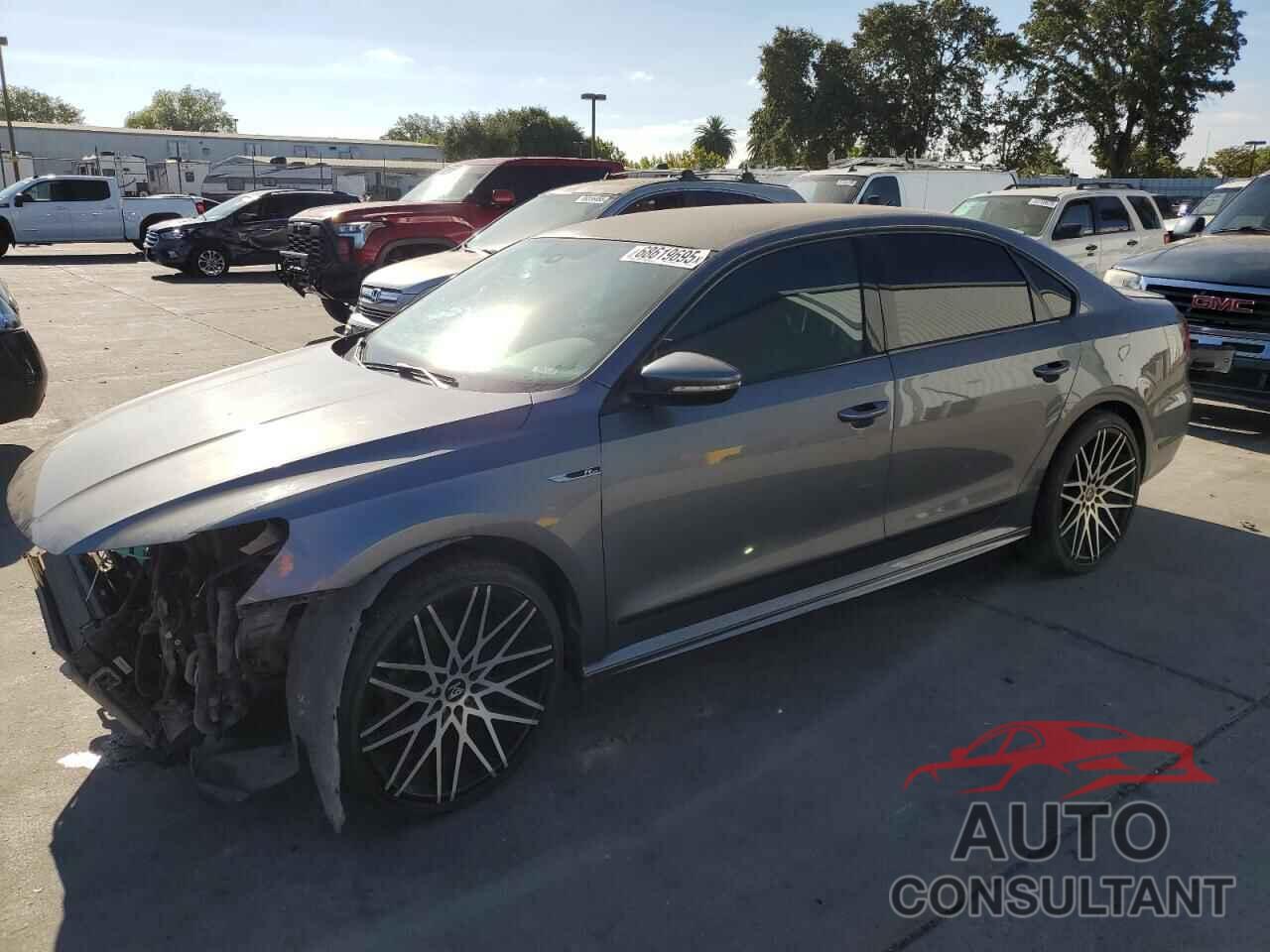 VOLKSWAGEN PASSAT 2017 - 1VWDT7A34HC077570