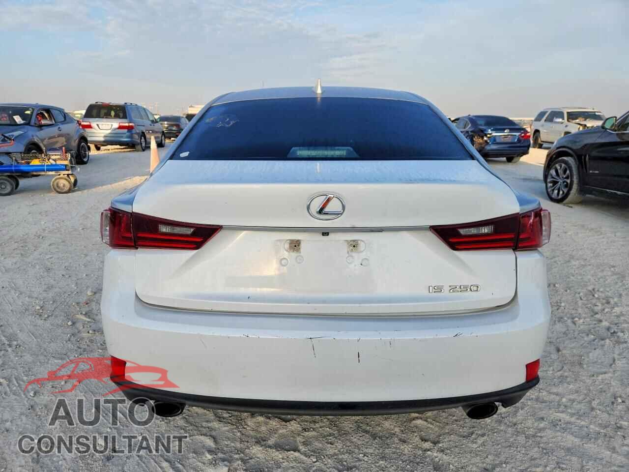 LEXUS IS 2014 - JTHBF1D28E5042126