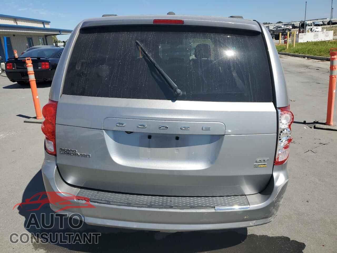 DODGE CARAVAN 2018 - 2C4RDGEG7JR219927