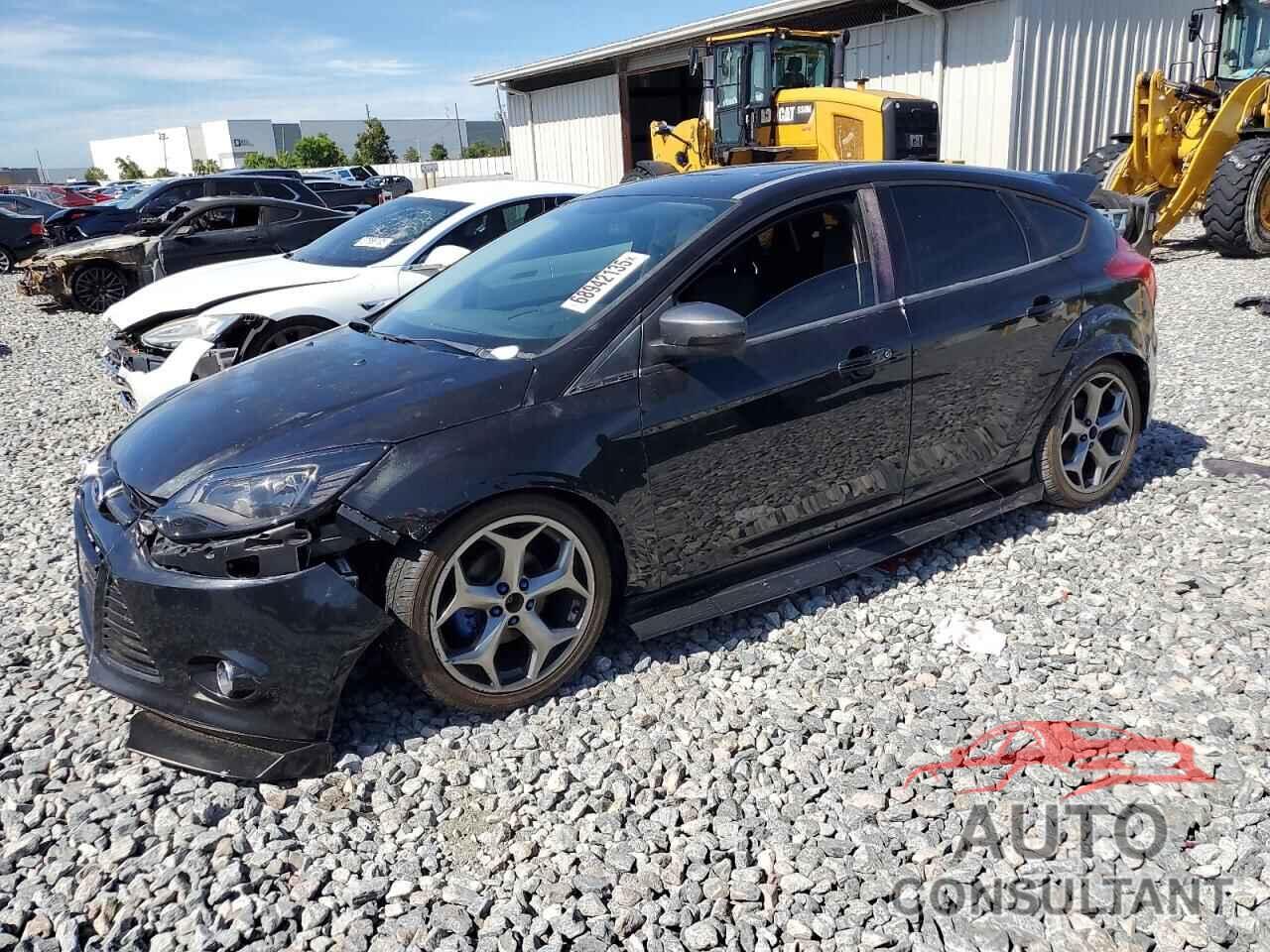 FORD FOCUS 2012 - 1FAHP3N20CL282465