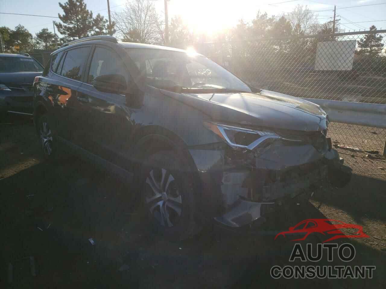 TOYOTA RAV4 2017 - JTMBFREV3HJ132174