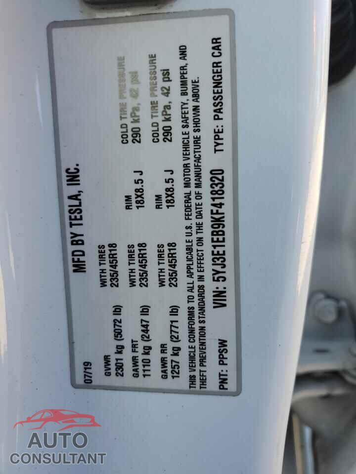 TESLA MODEL 3 2019 - 5YJ3E1EB9KF418320