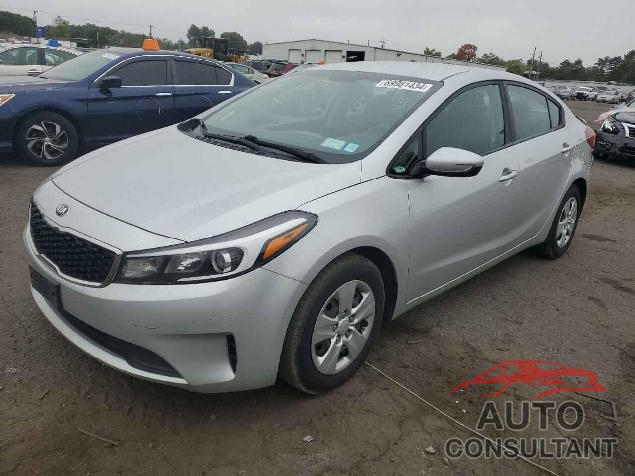 KIA FORTE 2018 - 3KPFK4A71JE213975